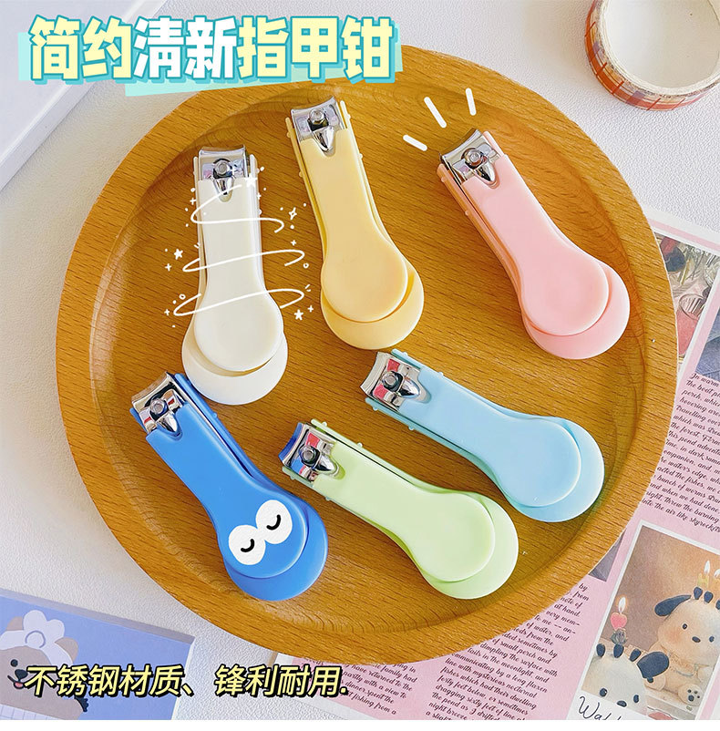 Macaron-colored creative nail clippers, portable nail clippers with protective covers, household anti-splash nail clippers wholesale pic 4