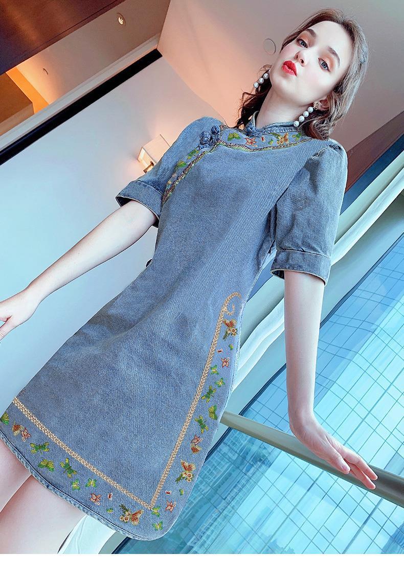 A new retro Chinese style button-up cheongsam improved version of a young and trendy dress for girls pic 10