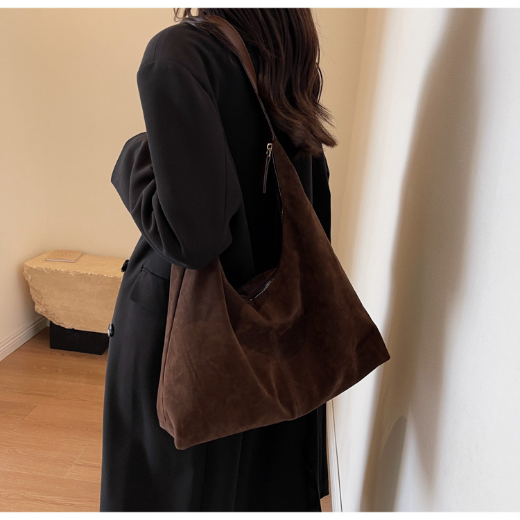 Retro matte tote bag, autumn and winter bag, commuter underarm bag, large-capacity single-shoulder tote bag, simple single-shoulder bag for women pic 39