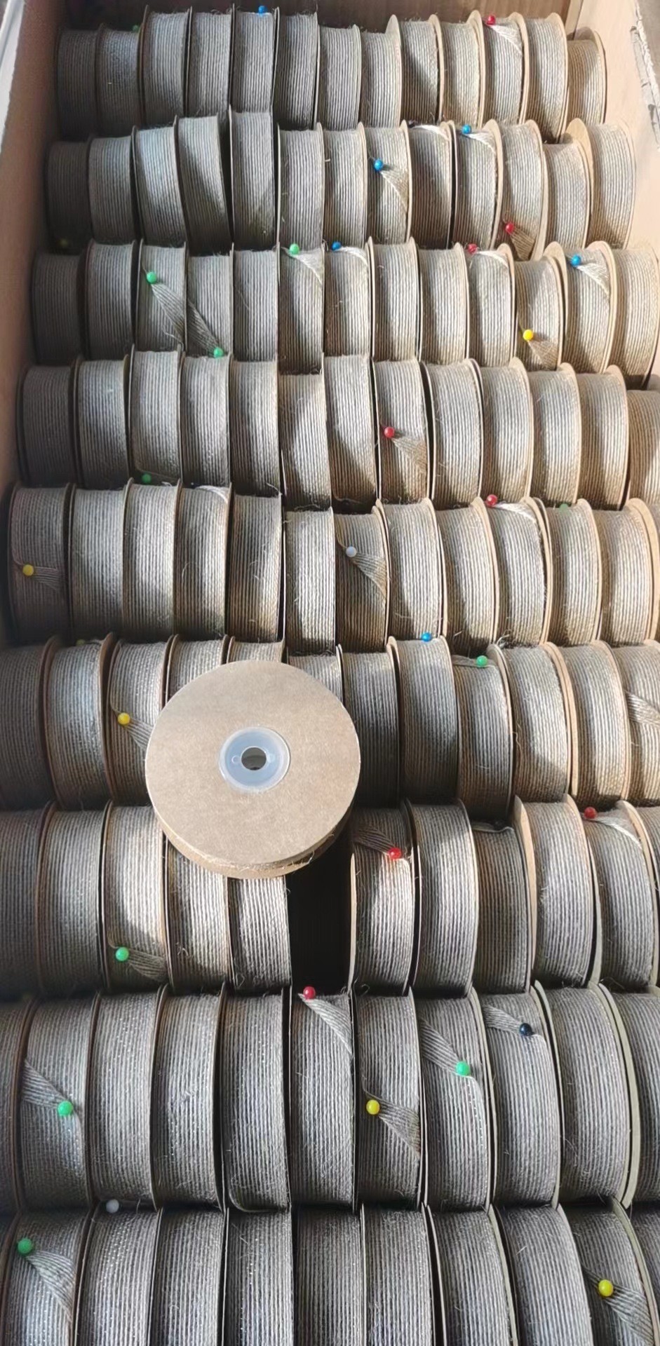 黄麻织带鱼丝麻绳渔线DIY手工仿粗亚麻布卷圣诞家居装饰编织原色纺织辅料详情3