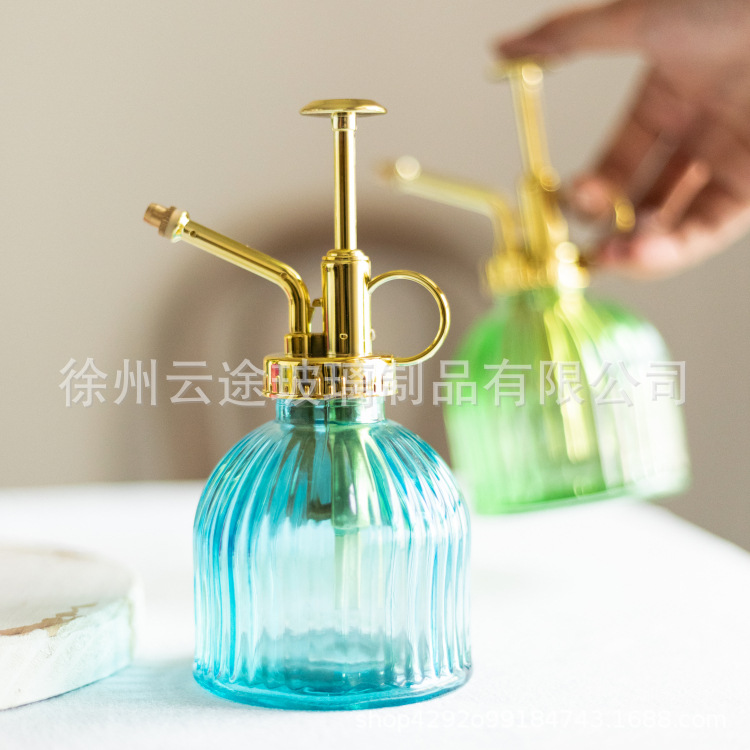 跨境玻璃竖纹小喷壶复古园艺洒水壶彩色浇水壶家居摆件厂家现货详情6