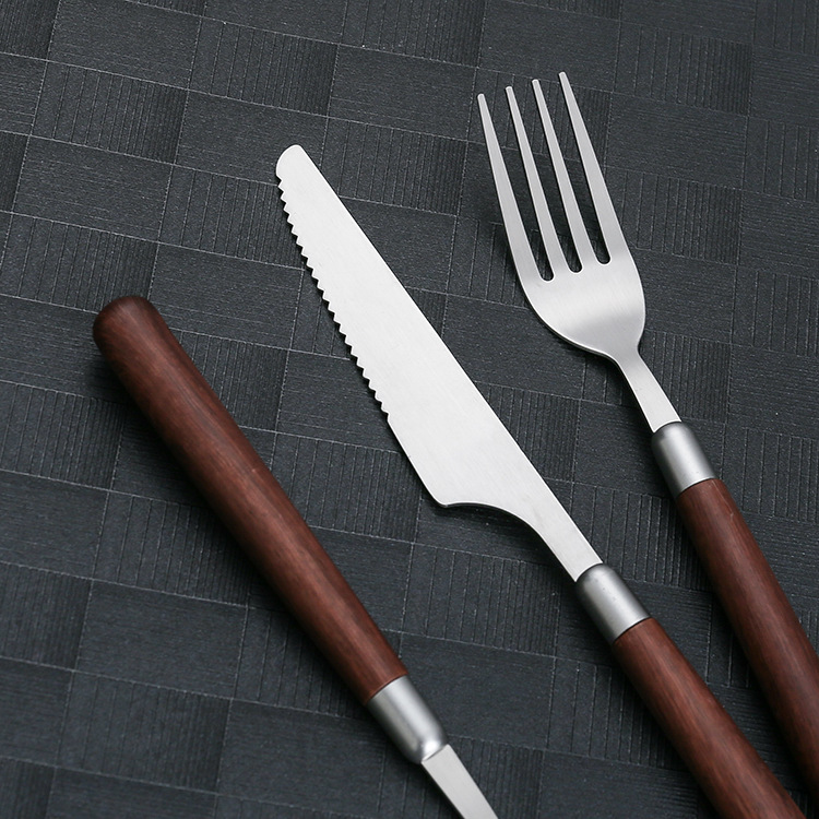 不锈钢刀叉勺餐具套装复古胡桃木柄家用西餐具牛排刀叉甜品勺叉子详情19