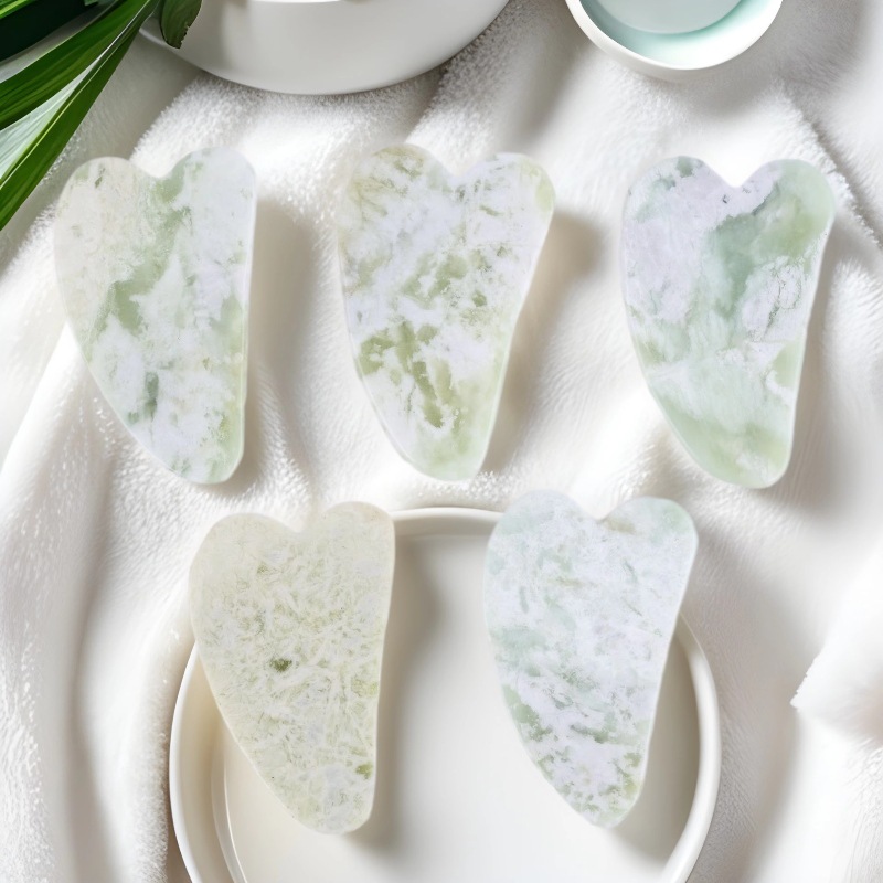 翠绿玉石刮痧板脸部颈部全身按摩刮痧居家日用美容护肤按摩工具详情8