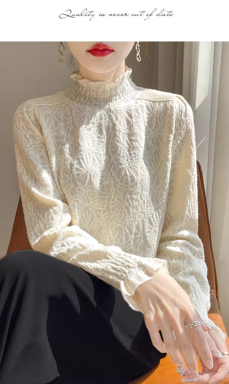 The 2025 autumn/winter new style lace and black ear-trimmed semi-high neck base layer for women is super stylish. Pair it with an A9325 sweater pic 16