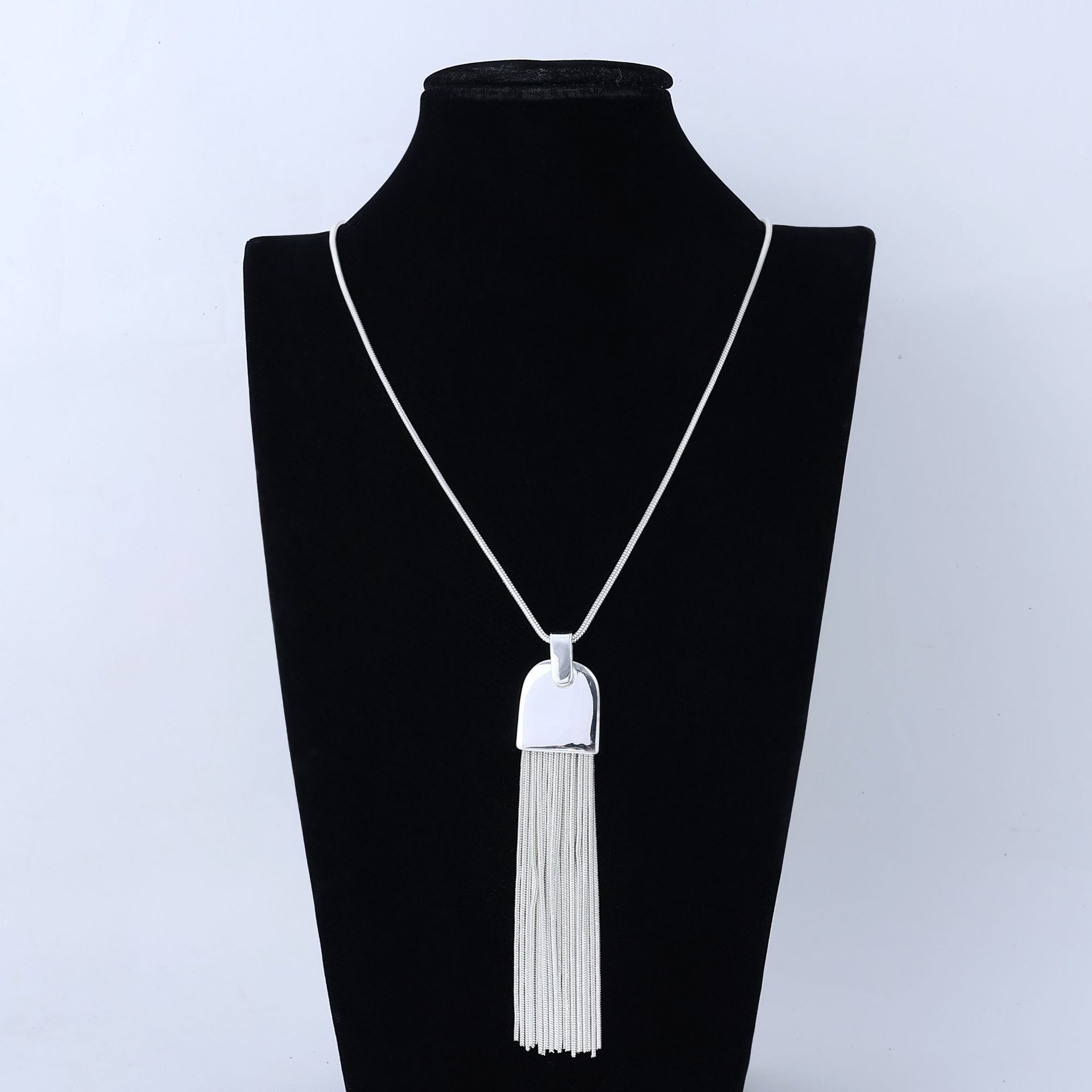 亚马逊爆款跨境项链欧美流苏时尚简约高级ins女式长款项链毛衣链详情13