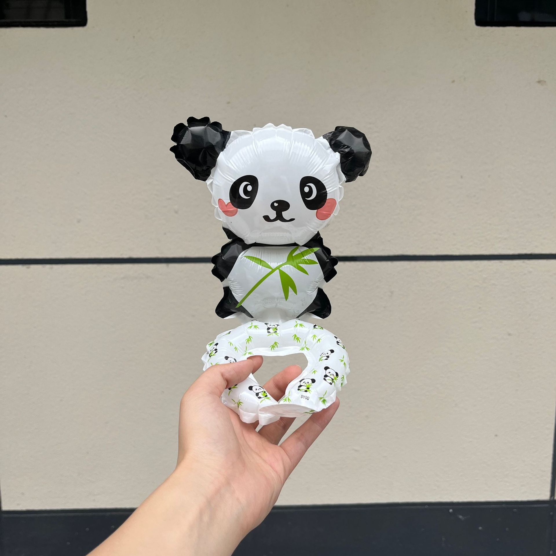 Dibujos animados animales muñeca globo niños pulsera llevar en la mano globo de tierra empuje micro comerciante barre el código pequeño regalo drenaje pic 7