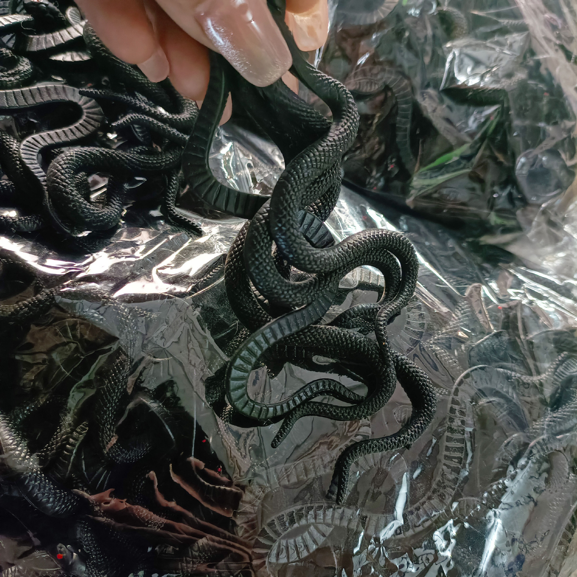 节日派对整蛊吓人高仿真蛇眼镜蛇圆头蛇水蛇软胶假蛇模型玩具详情7