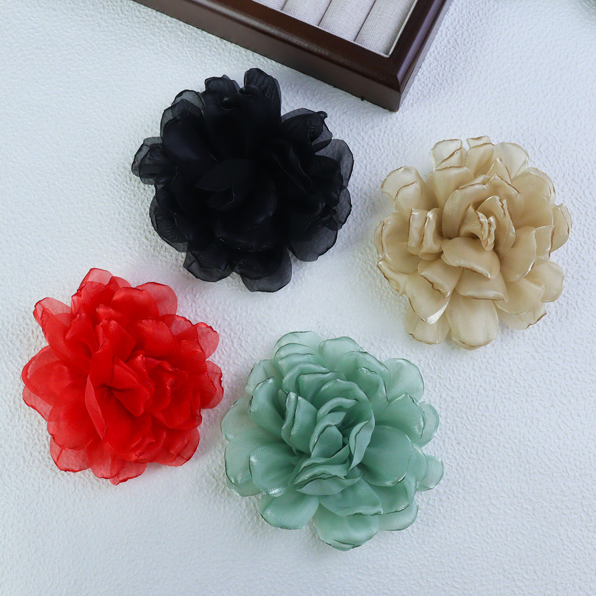 10cm欧根纱百合缎面烧边纱花diy手工头饰服饰辅料鞋花批发发饰详情2