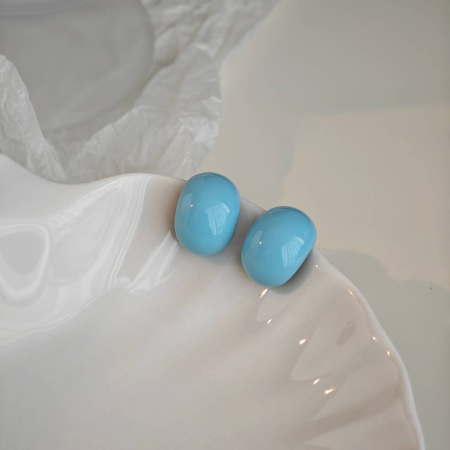 Niche ins minimalist colored drip glaze dopamine earrings, gentle and creamy C-shaped blue large circle ear rings for round faces pic 80