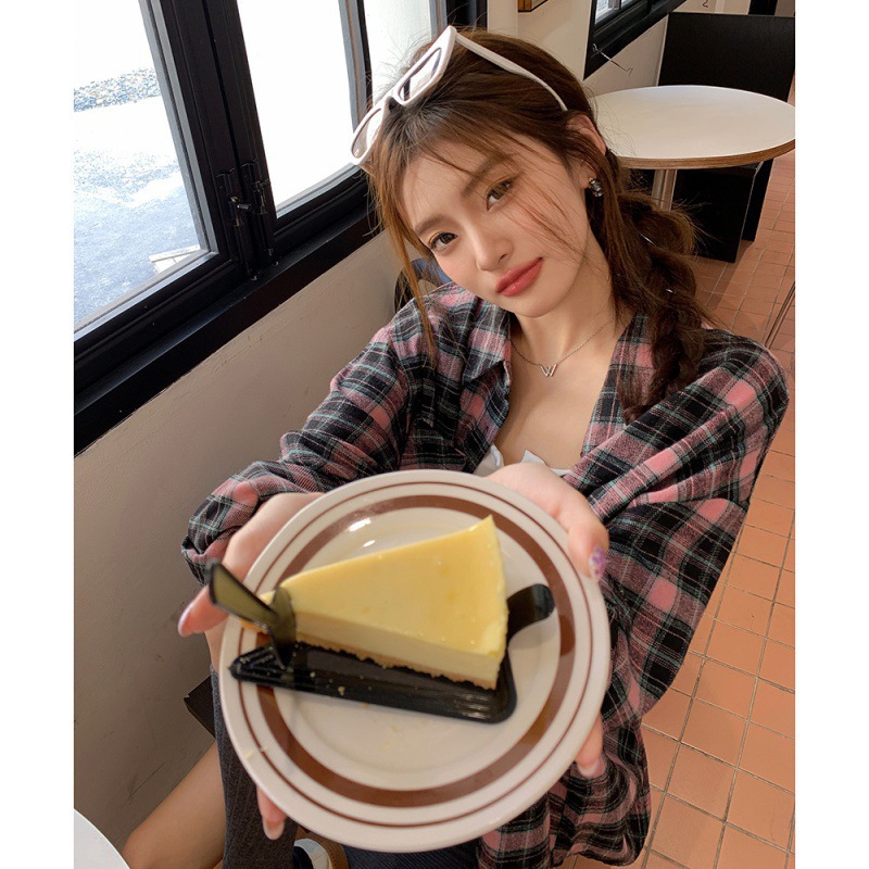幂式穿搭早秋女复古格子衬衫慵懒风宽松衬衣开衫外套长袖上衣详情3