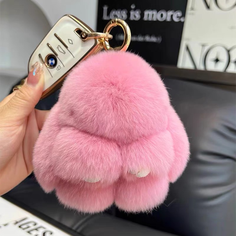 正版可爱獭兔毛公仔小兔子汽车钥匙扣挂件毛绒批货玩偶装死挂饰兔详情9