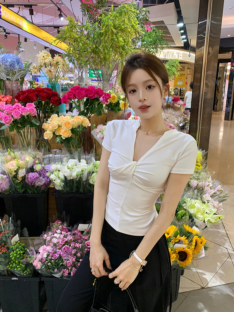 雅姿欣设计感白色短袖T恤两穿修身辣妹百搭显瘦内搭上衣女一字肩详情30