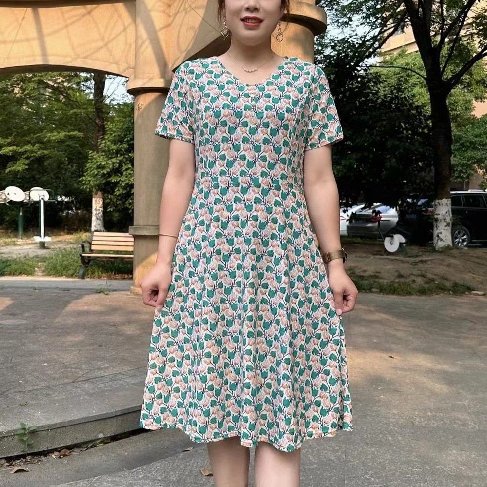 连衣裙夏季中老年妈妈50岁到60岁时尚宽松遮肚子显瘦大码中长裙子详情24