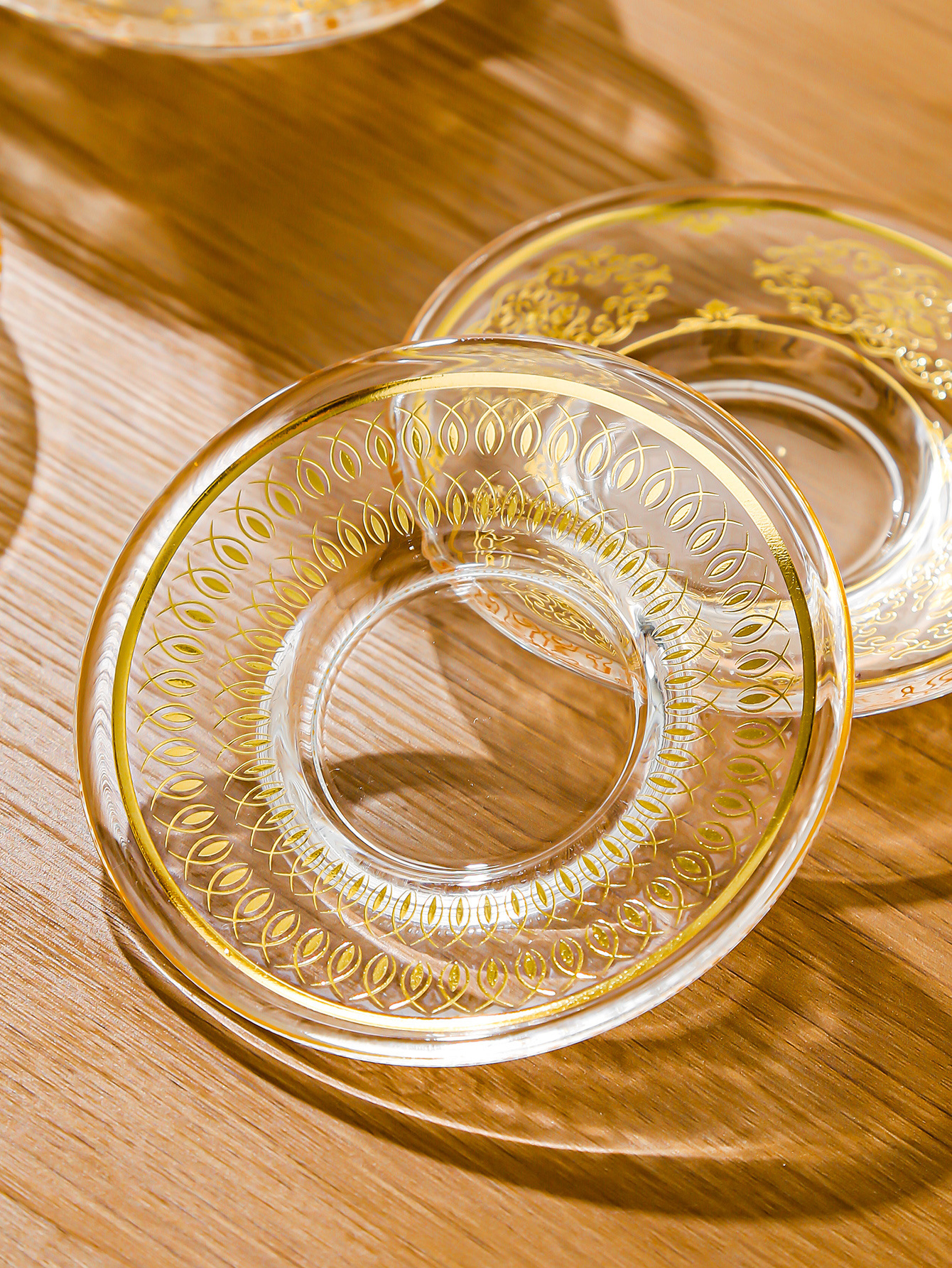 Nordic transparent gold-painted creative tea cups, glass cups, light luxury heat-insulating coffee cups and cold drink cups pic 6