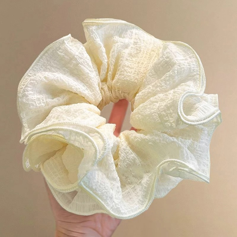 High-end pink mesh large intestine hair tie for Spring/Summer 2025, a feminine and atmospheric ponytail hair accessory pic 4