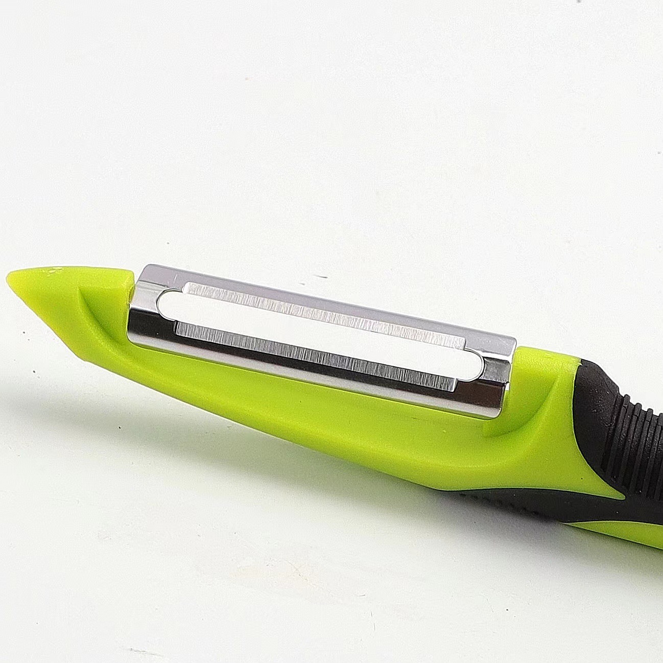 New type of peeler, anti-slip stainless steel peeler, fruit and vegetable peeler, household melon peeler, kitchen worker, factory direct sales pic 12