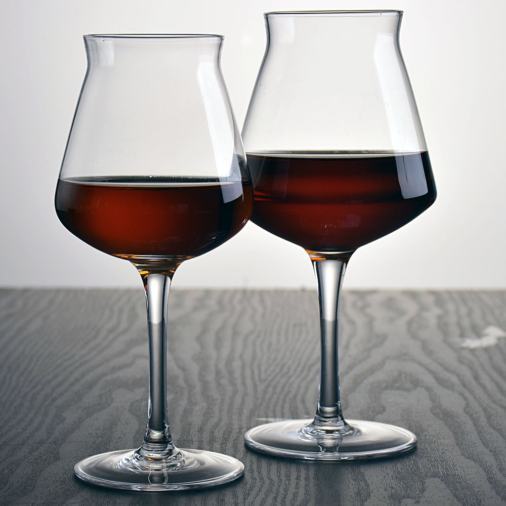 水晶玻璃红酒杯高脚杯啤酒杯小麦杯洋酒杯品鉴水晶高脚果汁杯饮料详情2