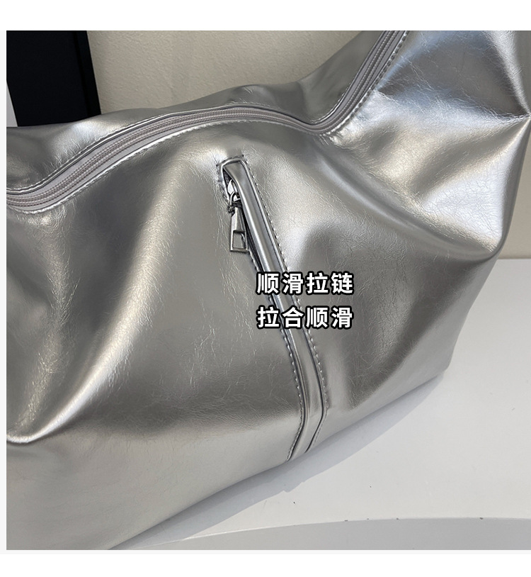 大容量腋下包女2025新款春夏季休闲百搭单肩斜挎包流行通勤饺子包详情4