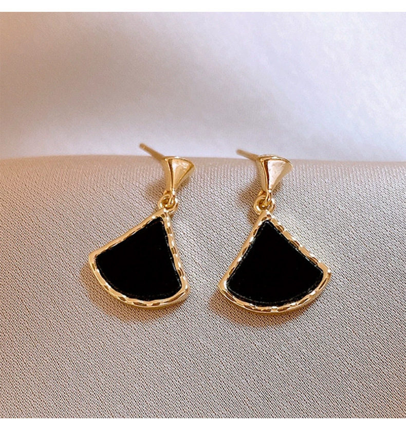 S925银针耳钉女黑色扇形耳环冷淡风小众设计韩国气质耳饰轻奢风详情31