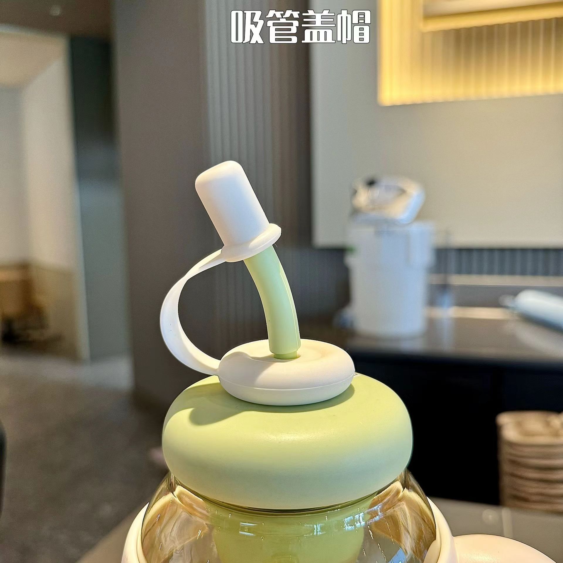 夏季高颜值女生巨无霸肚肚水壶奶茶吨吨桶可爱吸管大容量塑料水杯详情8