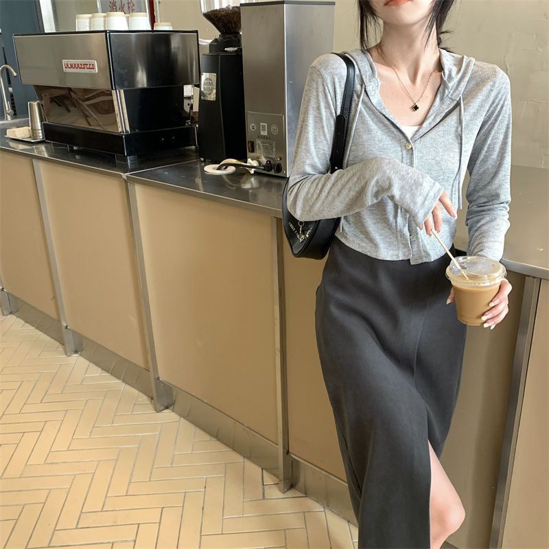 软糯连帽长袖开衫短外套女2023新款秋季懒惰风修身短款打底衫上衣详情17