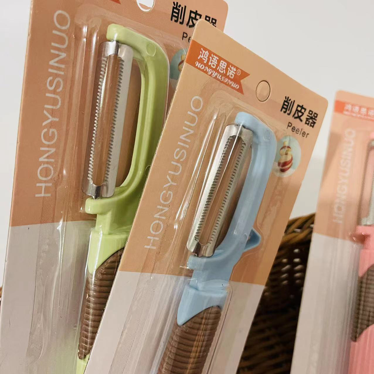 【 Zone 2-10 】0730 Peeler 60/ box 720/ box 0730 Suction Card Peeler, Peeling Knife Plastic Handle Serrated Peeler, Fruit and Melon Peeler wholesale pic 5