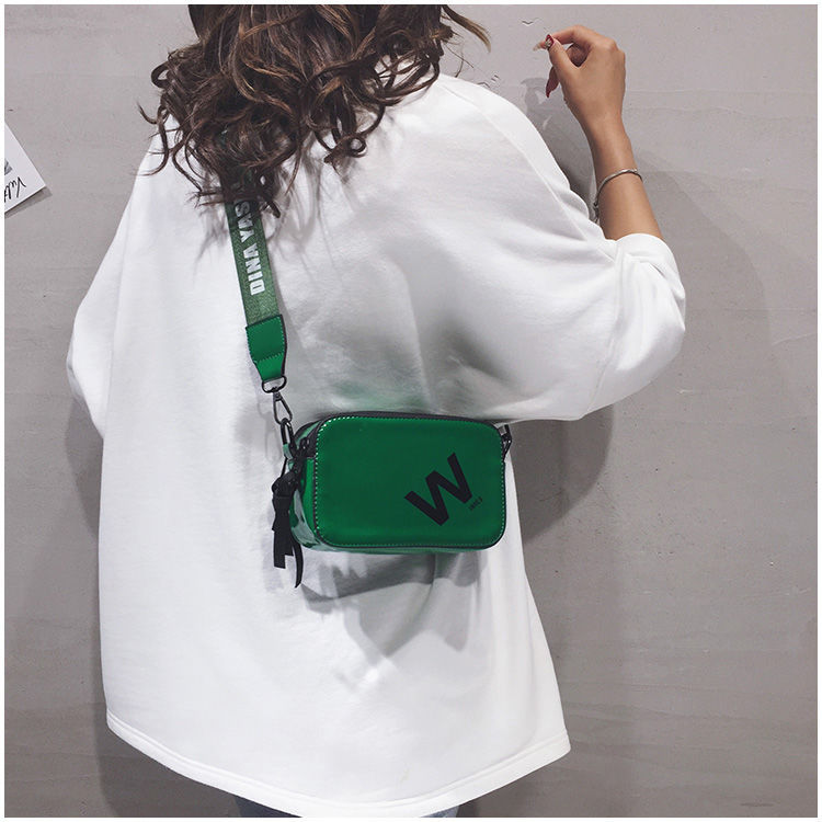 跨境女包2024新款时尚ins斜跨单肩包百搭韩版相机包小方包Bags详情11