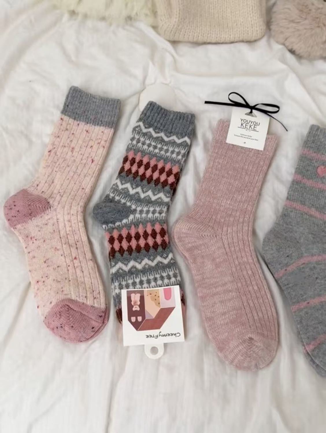 粉色系列暖秋袜子女中筒袜森系氛围感少女jk蝴蝶结百搭校园堆堆袜详情4