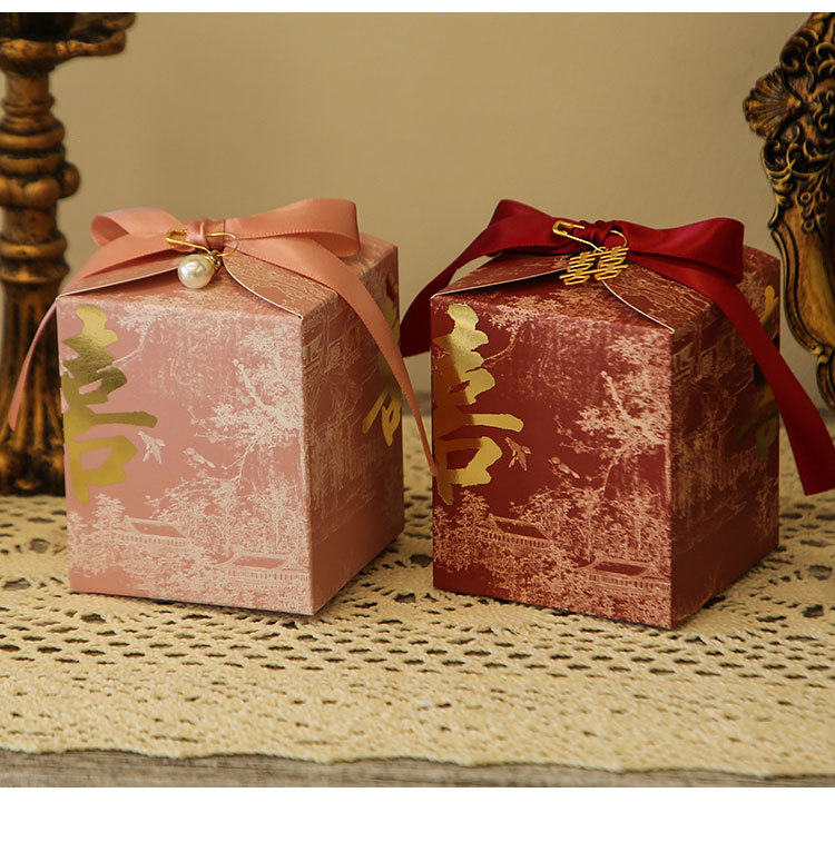 Hot-selling original innovative Chinese-style wedding gift with a high-end feel and a traditional Chinese style, featuring ink-wash painting wedding candies in empty boxes pic 13