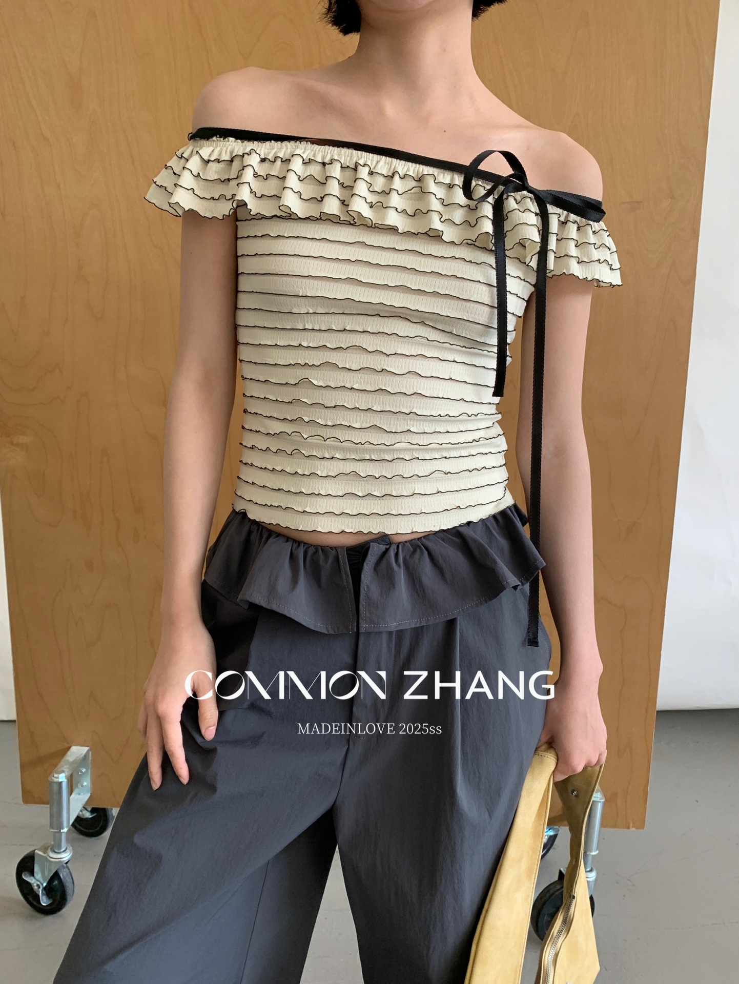 CZ ZHANG Summer French lace one-shoulder off-the-shoulder, contrasting color striped waist-cinching slim shirt B23795 pic 30