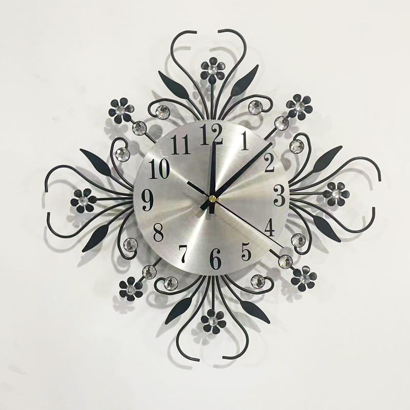 New Chinese-style wall clock for home use in the living room, fashionable European-style silent and creative peacock decorative clock, wall-mounted phoenix watch pic 1