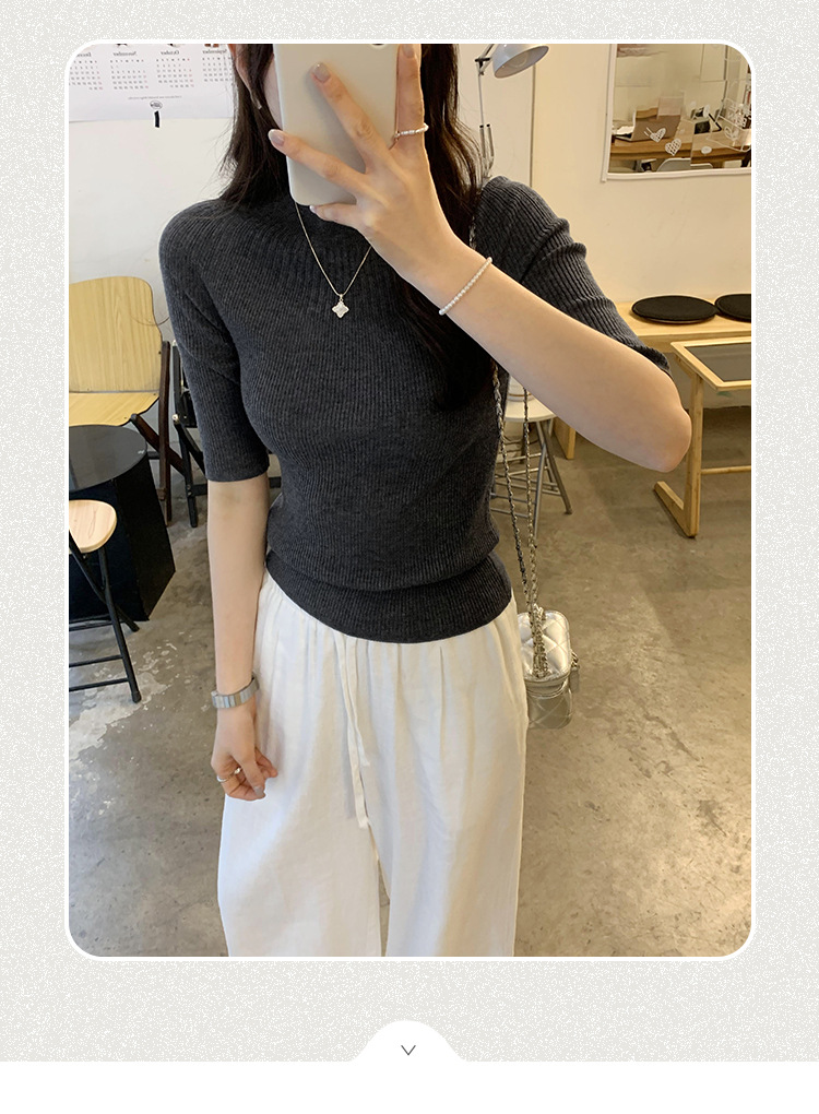 This Korean high-end, super good-looking off-the-shoulder, mid-sleeved knitted sweater is a new slimming top for women in Spring/Summer 2025 pic 3