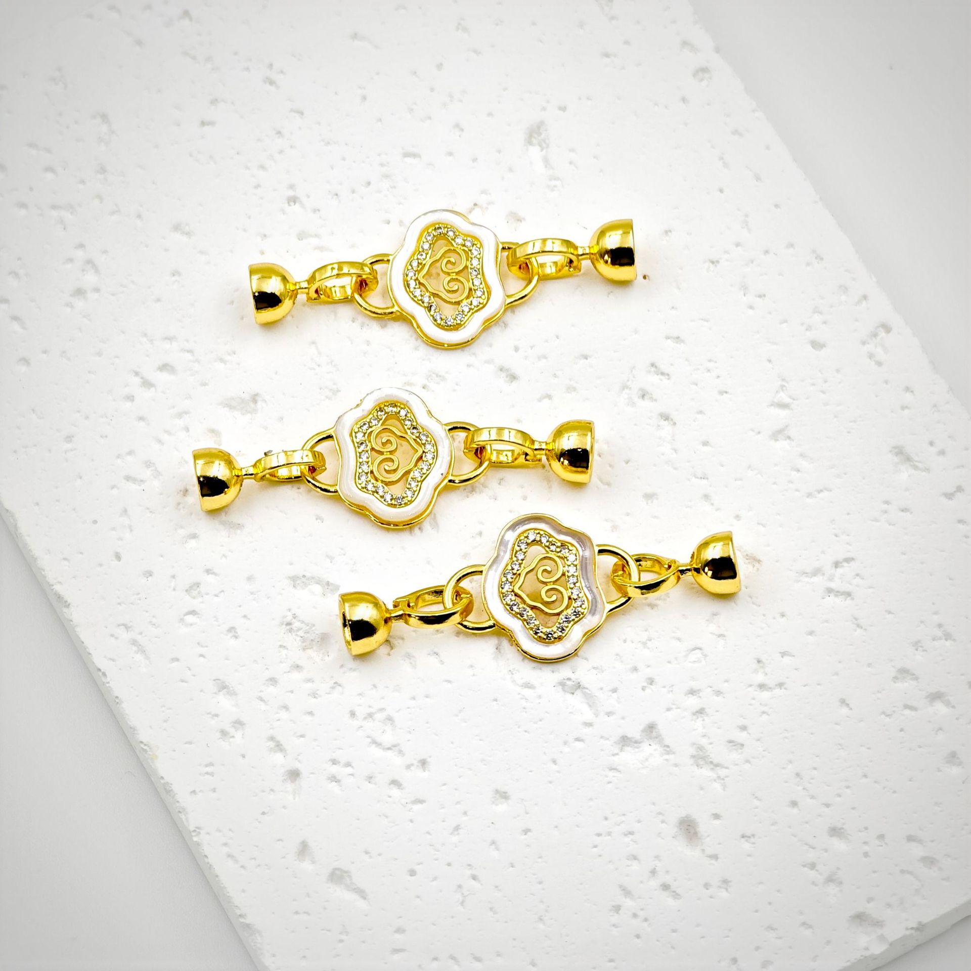 18k镀金项链DIY配件子母扣祥云如意平安锁贴母贝毛衣链连接扣批发详情6
