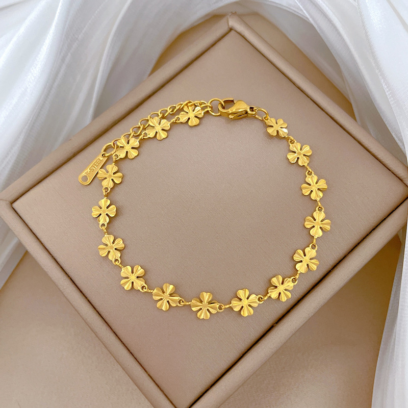 【通体钛钢】东大门个性极简风幸运草个性链条手链女网红复古闺蜜详情3