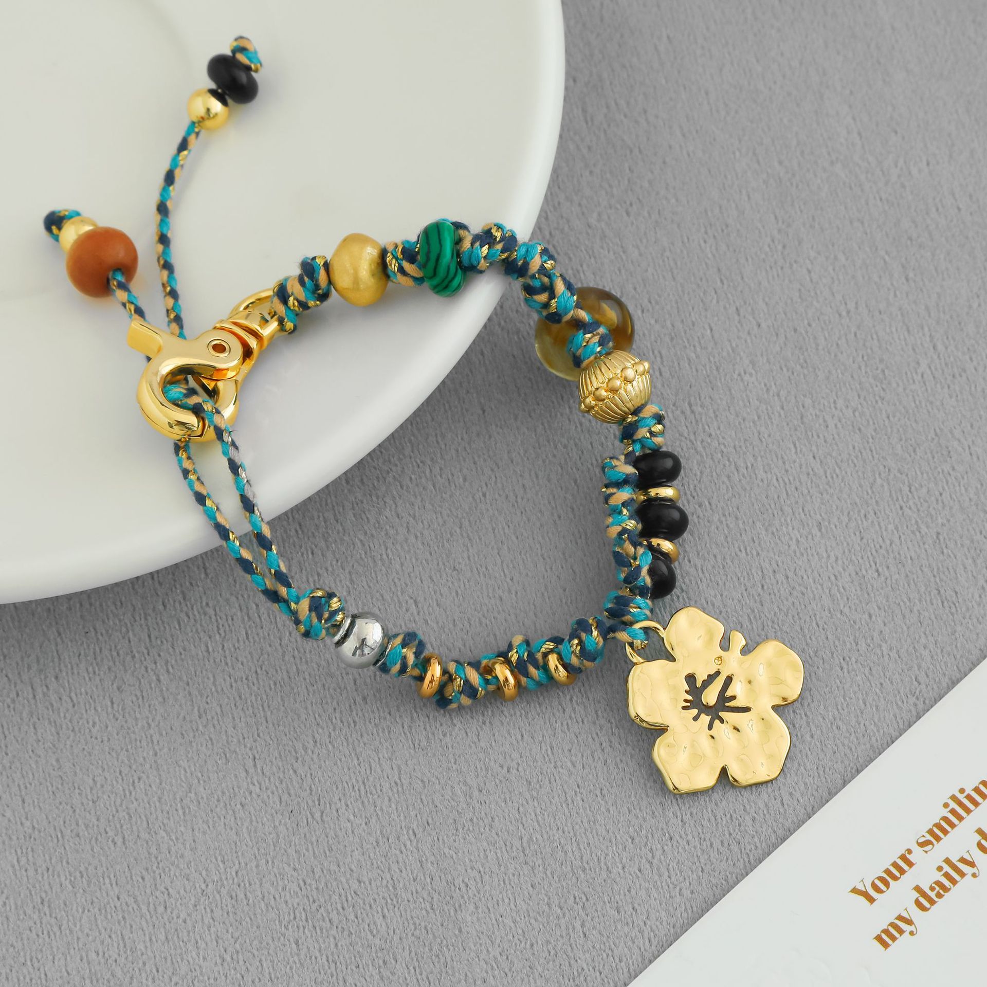 LAZY家海岛花花钥匙扣手链藏式简约手工编织扶桑花串珠钥匙链手链详情5