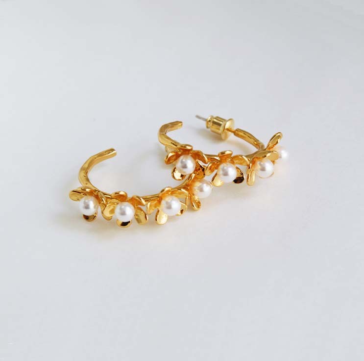 新春彩蛋清仓特价回馈欧美复古小众设计黄铜镀金个性气质耳钉耳饰详情3