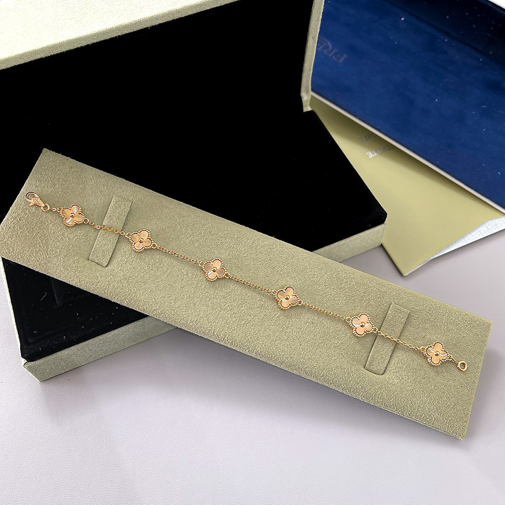 v金高版本厚镀18k金迷你五花六花四叶草手链不掉色高级感红玛瑙详情36