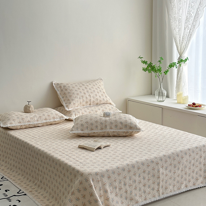 Lisa series, a three-piece set of all-cotton high-temperature sand-washed cotton bed cover, is skin-friendly, breathable and suitable for all seasons pic 45