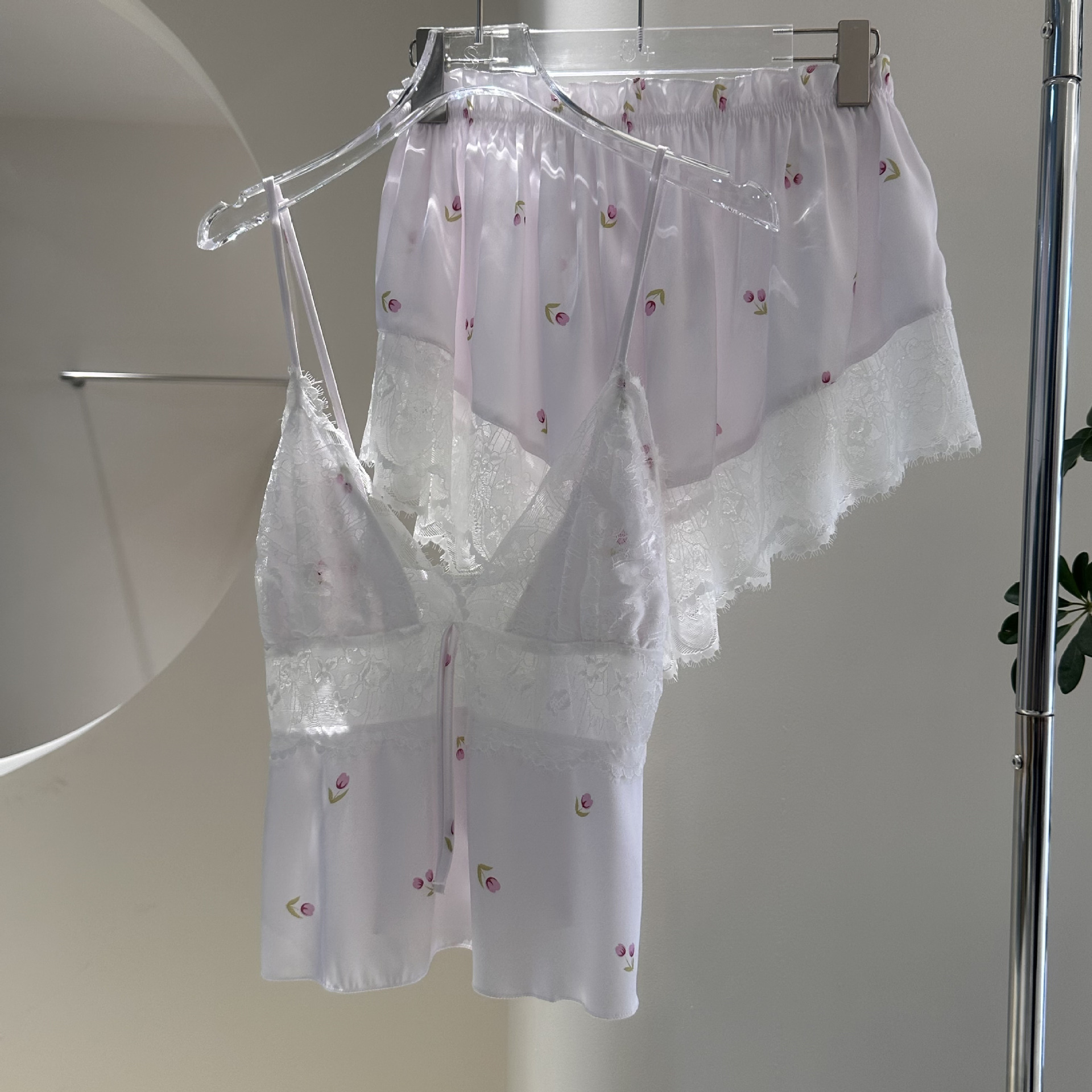 Ice silk pajamas for women, summer girls, pure desire, halter shorts, home wear set, pajama for women, pink and sexy home wear pic 17