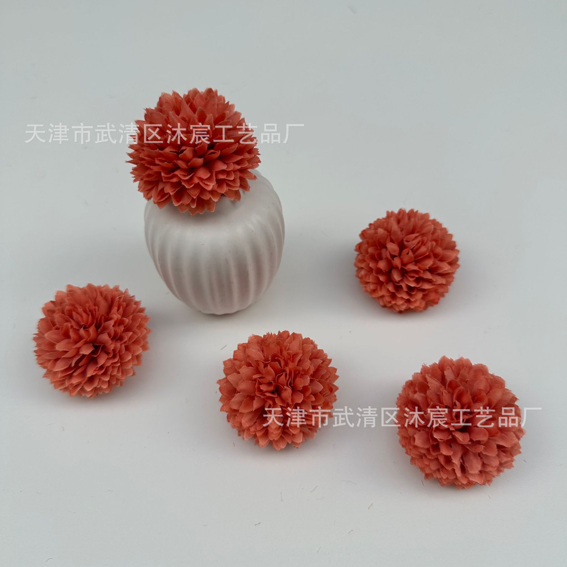 Wholesale of simulated table tennis chrysanthemum flowers, 4 cm small balls, multi-layered chrysanthemums, DIY clothing, corsages, headwear accessories, artificial flowers, office cultural atmosphere decoration, decorative ribbons and ribbons pic 16