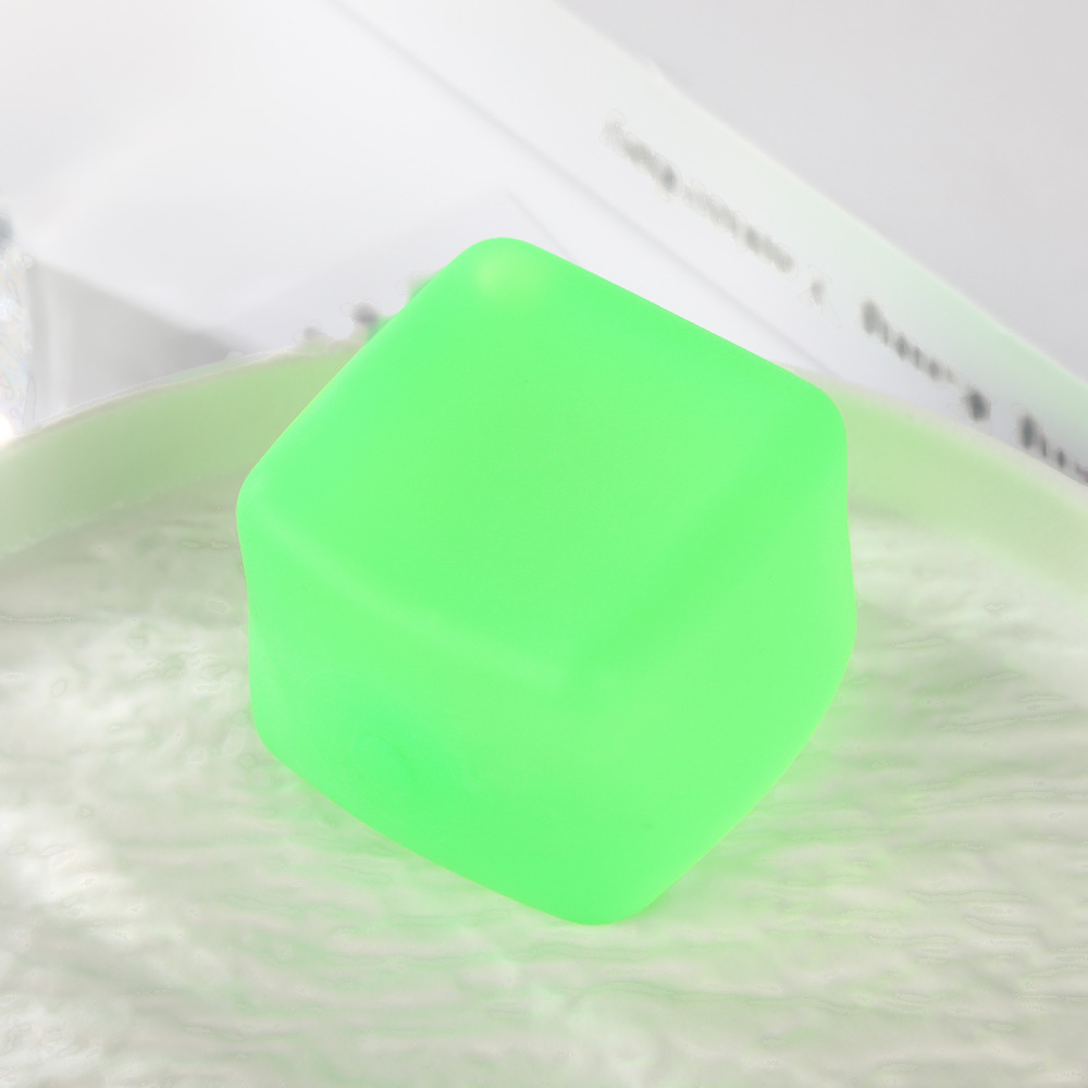 Four-color square kneading fun slow-rebound ice cube stress-relieving toy, a popular maltose release block pic 8