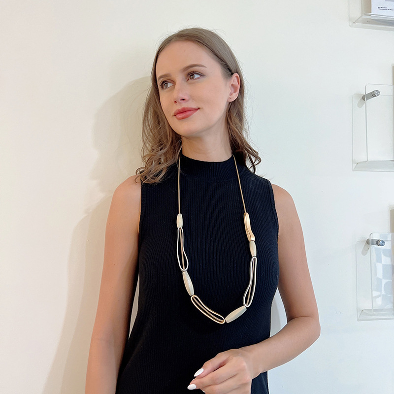 跨境专供亚马逊新款项链欧美时尚长款项链几何木头金属女士毛衣链详情4