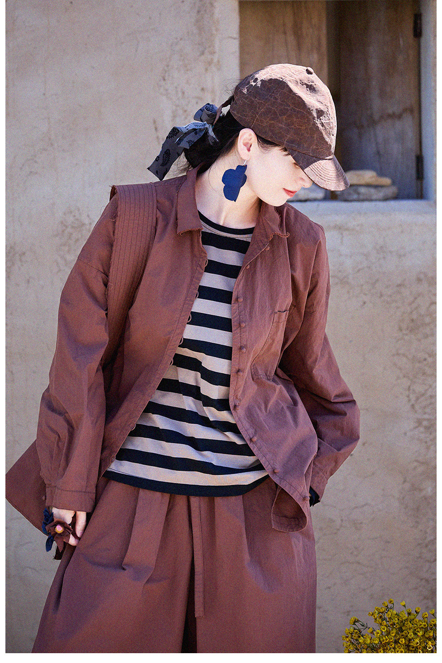 New autumn and winter style, artistic and retro original hazelnut red-brown cotton casual top, high-density, slightly elastic loose shirt for women pic 8