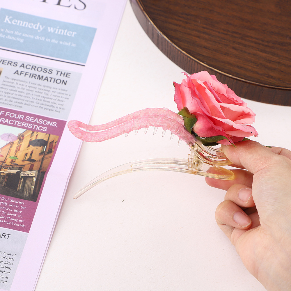 春夏新款仿真玫瑰花鸭嘴夹文艺氛围感配饰发夹半扎发甜美发饰头饰详情3
