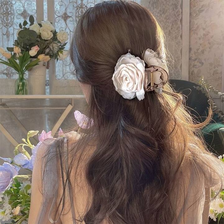 超仙氛围感仿真百合花朵发夹唯美高级感后脑勺盘发鲨鱼夹发抓头饰详情8