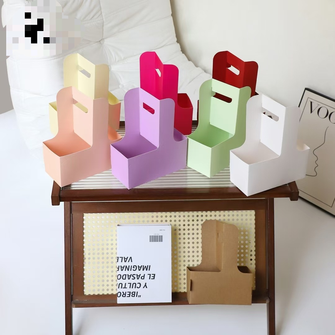 Coffee hand-held flower box, kraft paper cup holder, flower arrangement gift box, fresh flower bouquet packaging, and takeaway decorative items pic 3