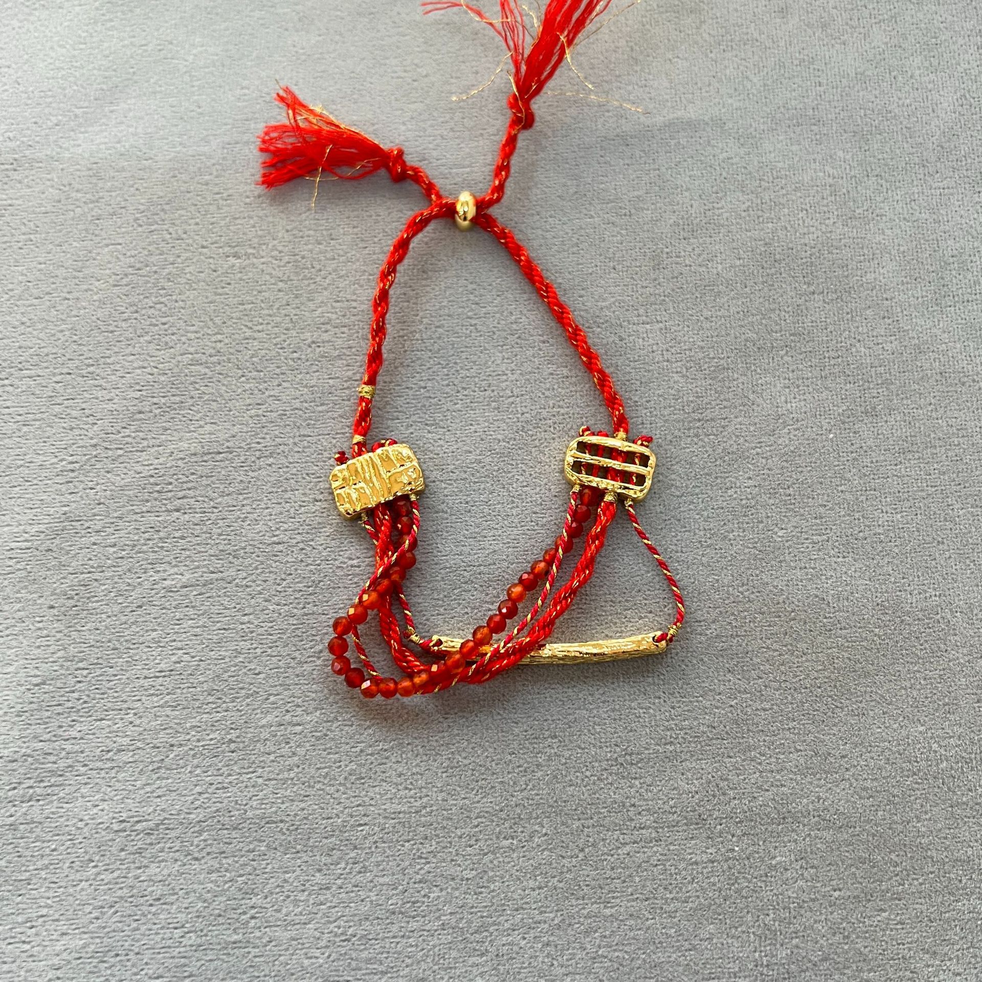 WEN*家KISS系列红玛瑙手链红色系新年礼物本命年小众红绳多层手链详情10