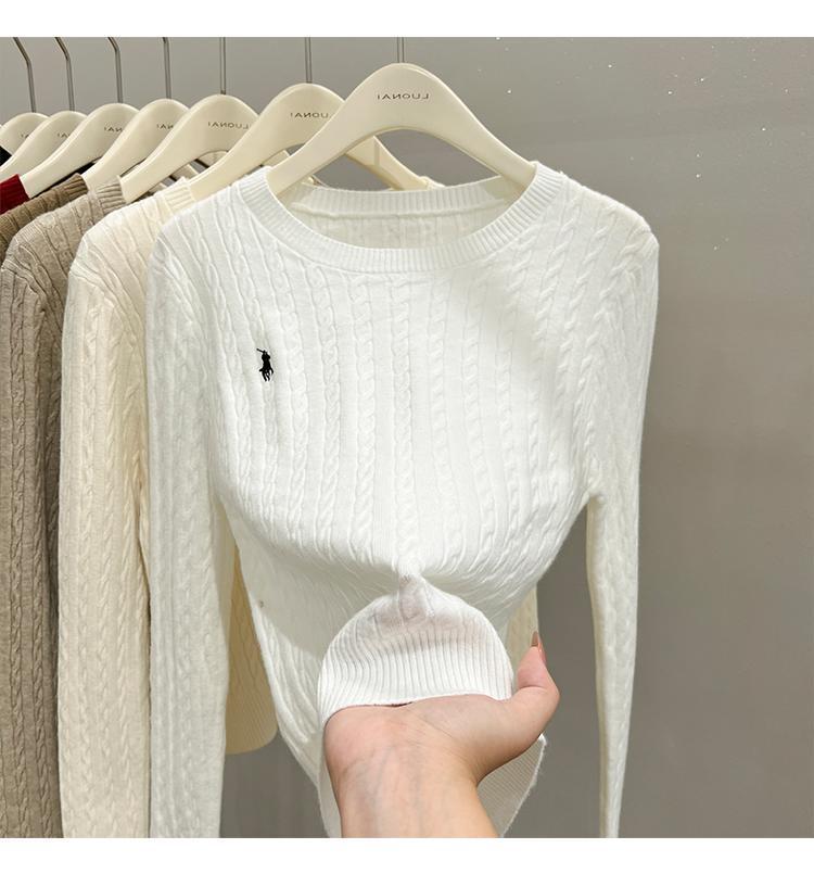A loose embroidered knitted base layer for women can be paired with a new autumn and winter stylish long-sleeved white sweater with a twist pattern pic 1