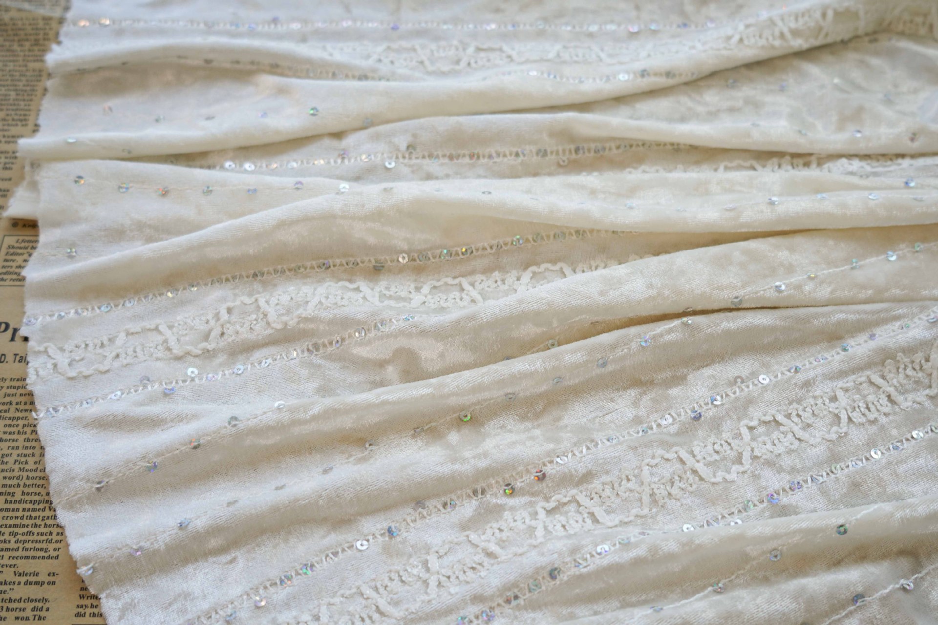 New milk velvet sequin stretch striped stage dress color fabric, spring and autumn diy texture fashion embroidered fabric pic 13