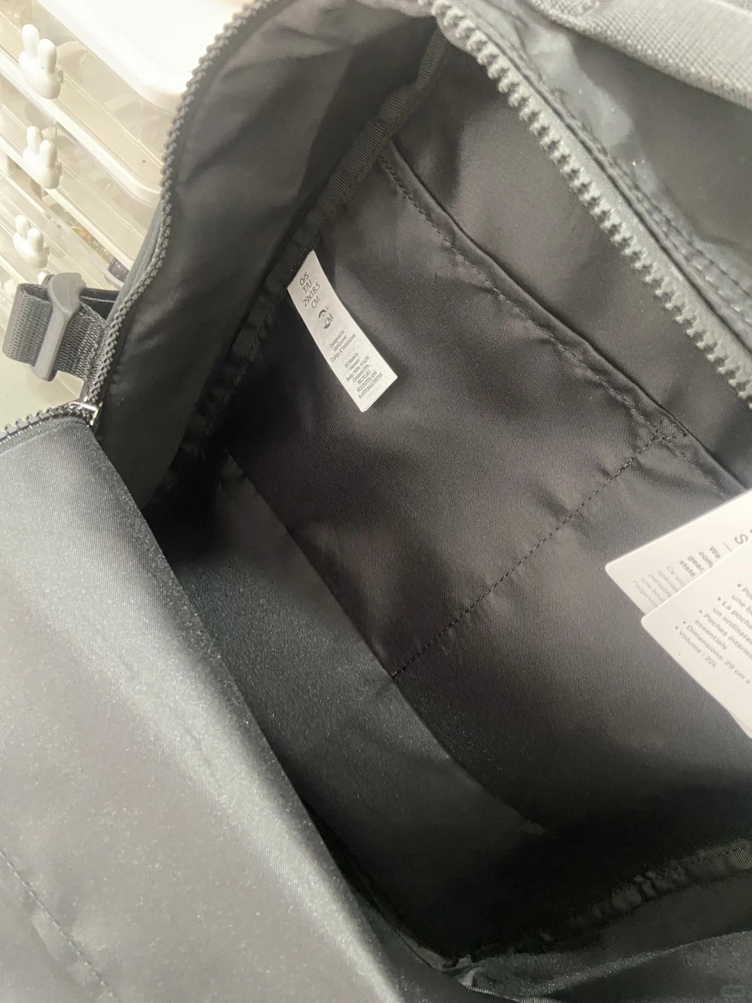 lulu unisex backpack, fashionable nylon backpack, large-capacity student schoolbag, outdoor travel and leisure bag pic 7